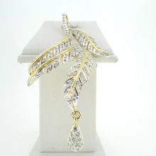 Leaf Shaped Sharp Pendant Sets