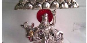 White Metal Krishna Lifting Mountain