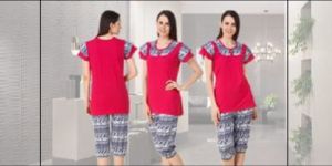 Fasense Women's Top & Capri