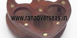 Wooden Lip Stick Stand