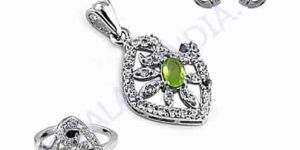 Cubic Zirconia and Peridot Silver Jewelry Set