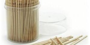 Plastic And  Wooden Stirrer