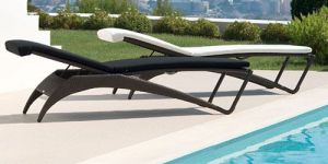 OUTDOOR LYING POOL BEDS
