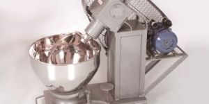 STAINLESS STEEL COMMERCIAL ATTA KNEADER