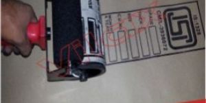 PLYWOOD RUBBER ROLLER