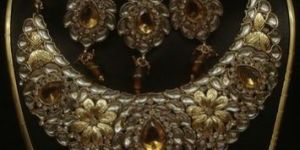 Kundan Necklace