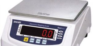 SPLASH AND WATERPROOF SCALE