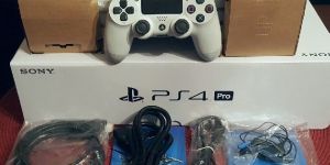 Play Station 4 Ps4 Pro Console 1tb 10 Games