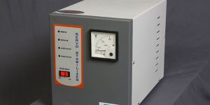 Servo Controlled Voltage Stabilizer