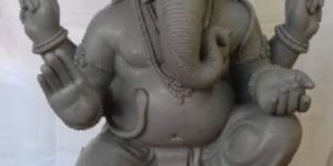 Paintings & Sculptures