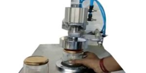 Semi Automatic Lug Capping Machine