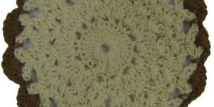 Crochet Table Mat for Glass