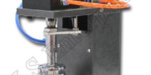 HYDRAULIC BADGE MACHINE