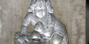 Ladoo Gopal Holow Dies