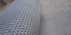 AGRICULTURAL FARM FENCE