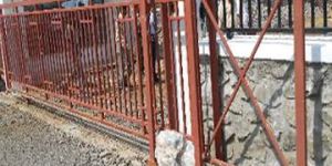 Cantilever Sliding Gates