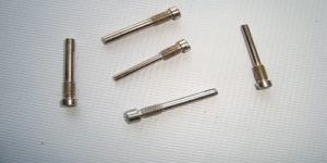 PINS SCREW