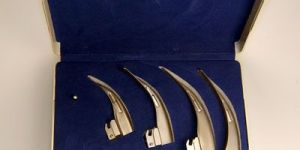 Laryngoscopy Set