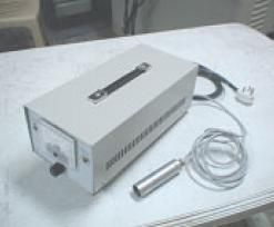 HIGH/LOW VOLTAGE POWER SUPPLY