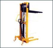 Manual Hydraulic Stackers