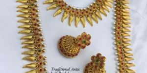 Long and Short Necklace