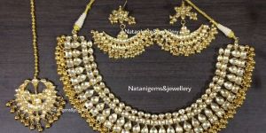 Kundan Necklace Set