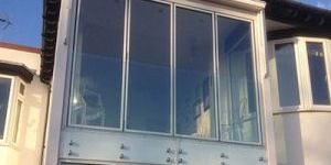 Glass Contractors for Building