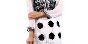 Chikan Kurtis