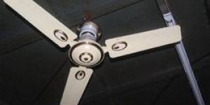 High Speed Solar Ceiling Fan