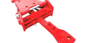 Swinging Drawbar Assembly