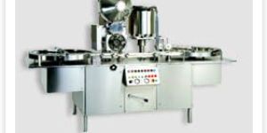 Powder Filling Stoppering Machine
