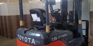 3 Wheel Forklift