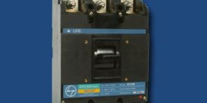 Moulded Case Circuit Breaker-MCCB