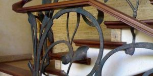 Designer Stainless Steel Railing Fabrication Services