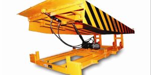 Hydraulic Dock Leveler