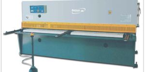 Hydraulic Shearing Machine