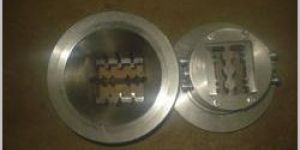 Extrusion Plate for Detergent Cake