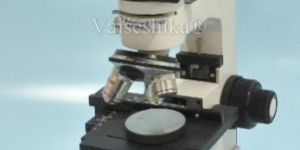 Upright Metallurgical Microscope