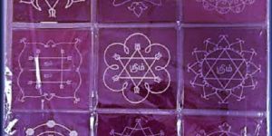 Copyright Navagraha Rangoli wooden/Acrylic Yantra