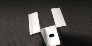 Aluminium Middle Clamp