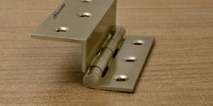 Z-Hinges