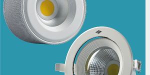 SOLACE AND ZOOM COB LED