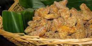 SARAKKARA UPPERI - Jaggery Coated Banana Chips