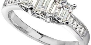 Sterling Silver Moissanite Diamond Ring