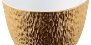 COPPER HAMMERED PITCHER WITH MATCHING DRINKING TUMBLERS CUPS GLASS