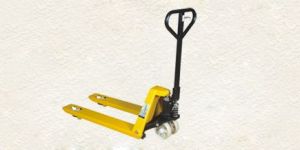 HYDRAULIC HIGH PALLETS TRUCK