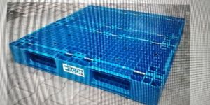 Reversible Plastic Pallets