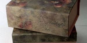 Offset Printed Handmade Paper with Magnetic Closure Solid Boxes