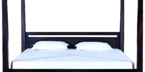 Antique Indian Solid Wood in Warm Chestnut Finish King Size Poster Bed