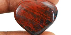 UNTREATED BLOODSTONE GEMSTONE NATURAL HEART SHAPE